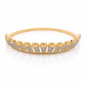 Crest Bangle by Amanelle