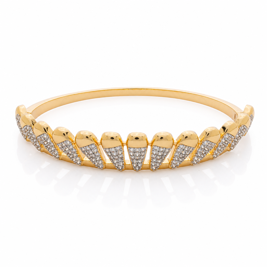 Crest Bangle by Amanelle