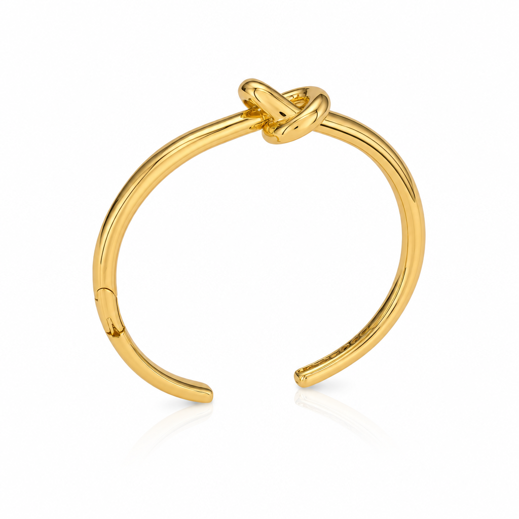 Knot Cuff by Amanelle